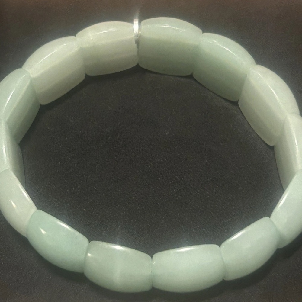 UTC 925 Sterling Silver Green Aventurine Jade Gemstone Stretch Bracelet QVC